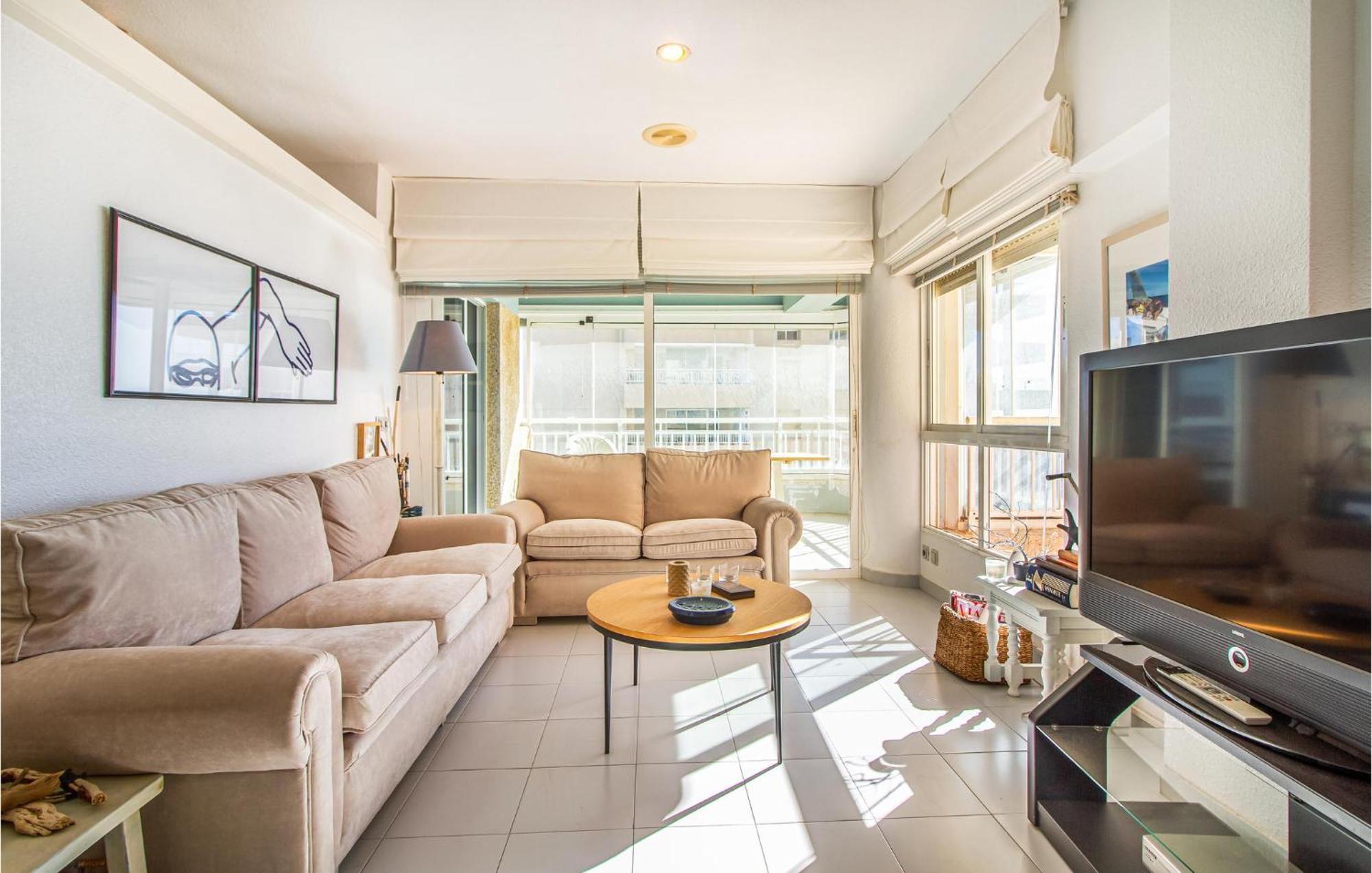 Front In With Wifi Apartment